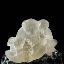 Smokey quartz figurine "Monkeys"
