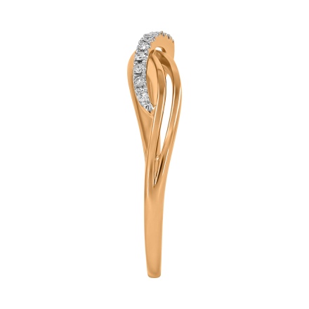 Criss-cross Wavy Ring Featuring 12 Diamonds - Angle 3