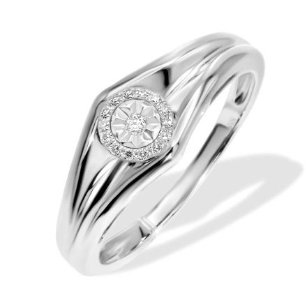 Spotlight Diamond Ring in White Gold. Tested 585 (14K) White Gold, Rhodium Finish
