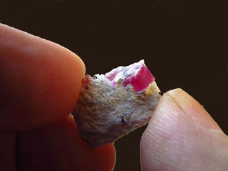 American red beryl-bixbite Red beryl bixbite
