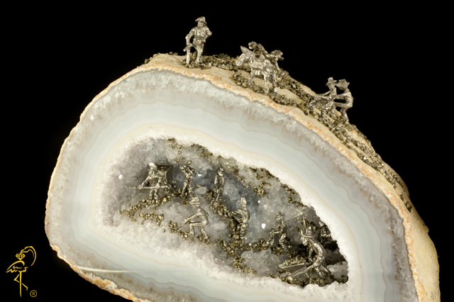Carving Museum: Agate Geode - Medieval Mining Carving Museum: Agate Geode