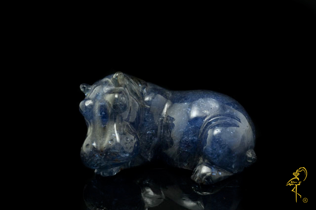 Tanzanite hippopotamus from the Carving Museum of the Golden Flamingo Jewelers Carving Museum: Tanzanite Hippo