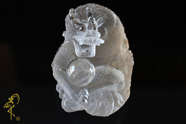 Smokey quartz dragon from the Carving Museum of the Golden Flamingo Jewelers view 3 Smokey quartz dragon from the Carving Museum of the Golden Flamingo Jewelers