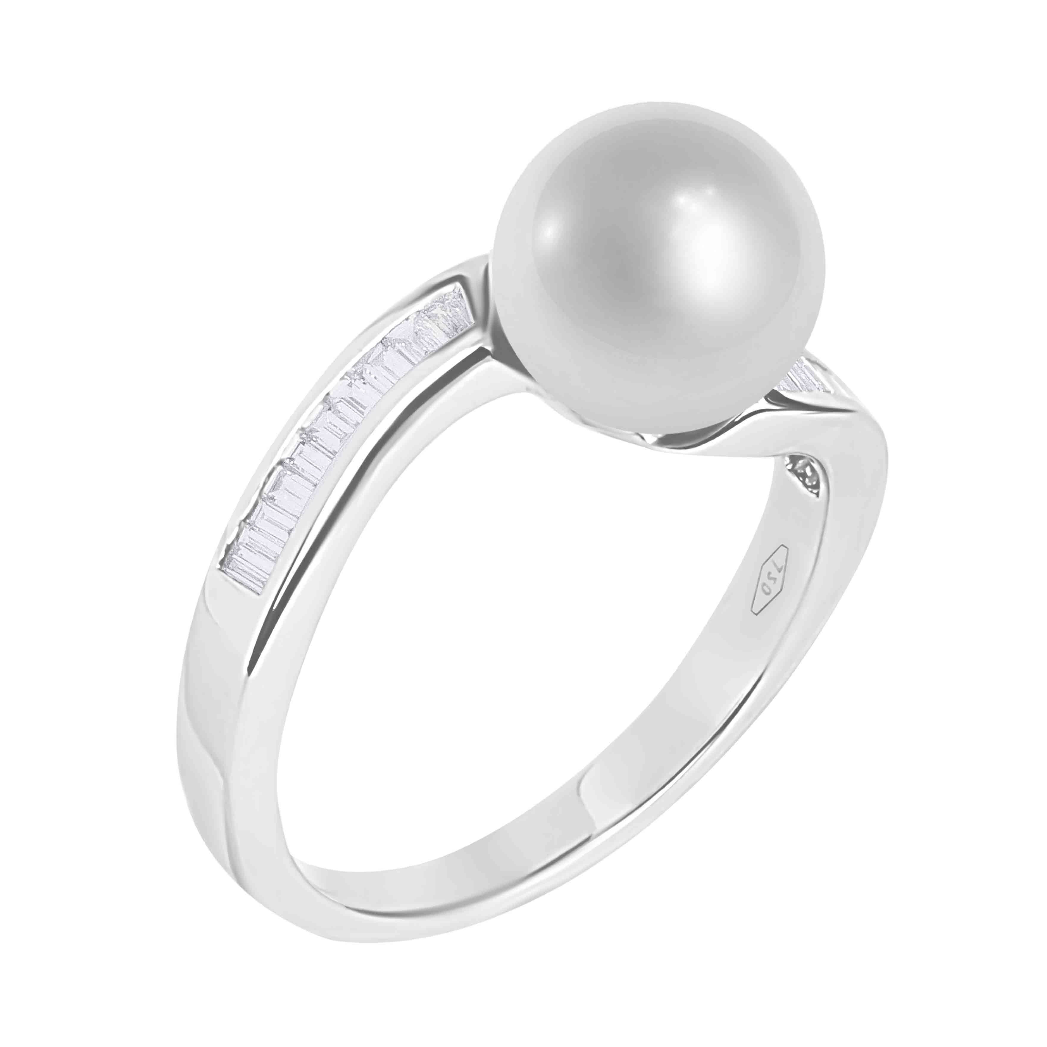 750 white gold pearl ring | Golden Flamingo